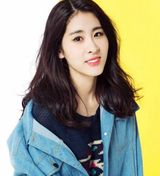 吃瓜娱乐张碧晨是谁的徒弟,揭秘吃瓜娱乐界的新星